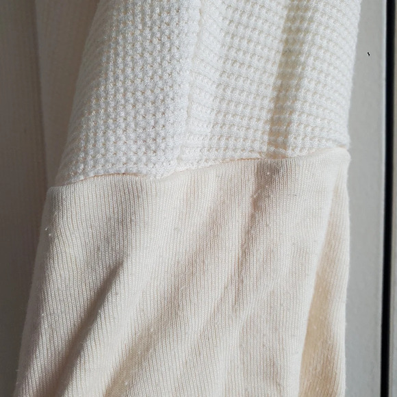 Splendid Size S Cream Waffle Knit 3/4 sleeve shirt - Picture 7 of 9